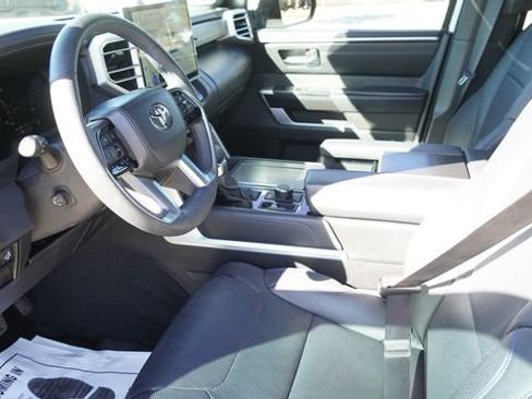 Used 2025 Toyota Tundra Platinum image 19