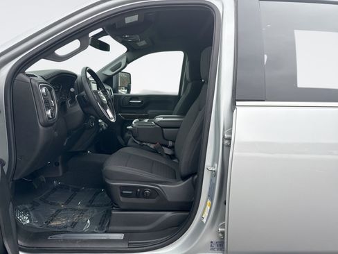 Used 2023 GMC Sierra 2500 SLE w/ SLE Value Package; image 11