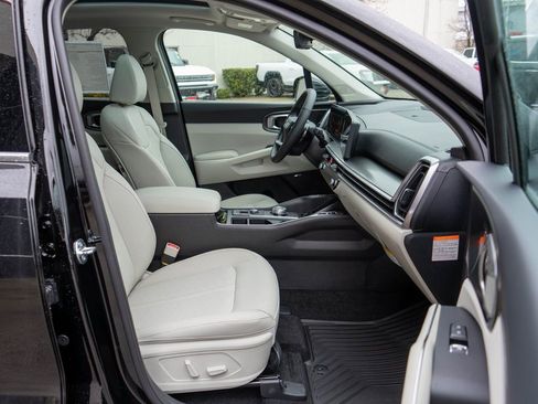 New 2026 Kia Sorento EX w/ EX Premium Package AWD/4WD image 10