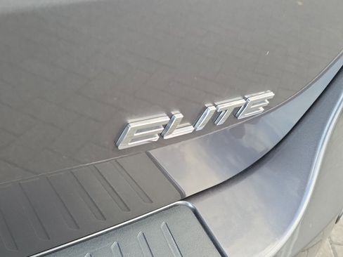 Used 2023 Honda Odyssey Elite image 31