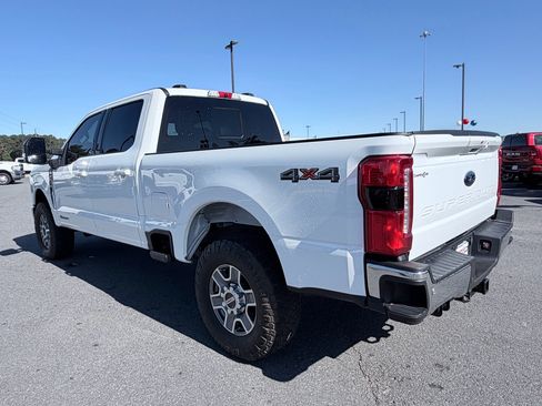 Used 2024 Ford F250 Lariat AWD/4WD image 7
