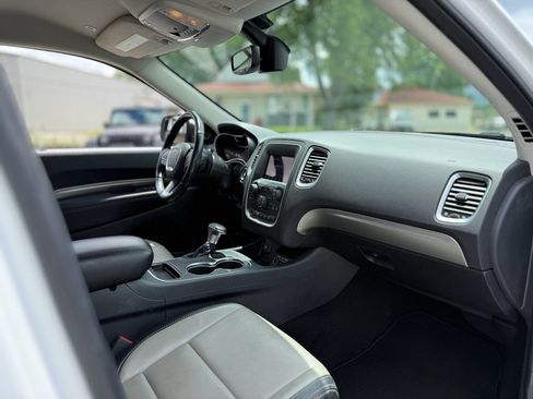 Used 2020 Dodge Durango SXT AWD/4WD image 25
