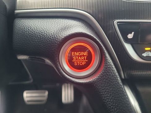 Used 2019 Honda Accord Sport image 18