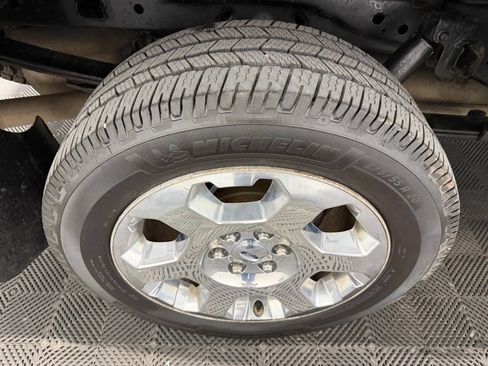 Used 2012 Ford F150 Lariat w/ Lariat Chrome Pkg AWD/4WD image 37