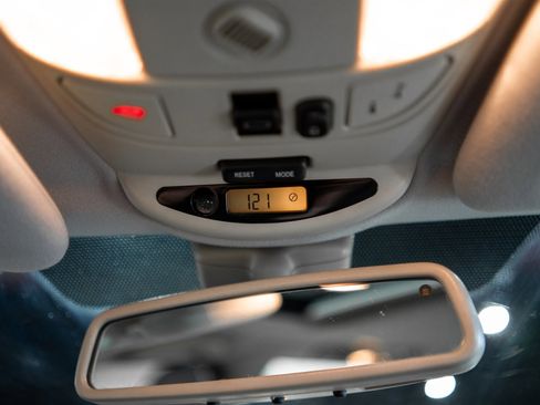 Used 2001 Mercedes-Benz ML 55 AMG 4MATIC image 44