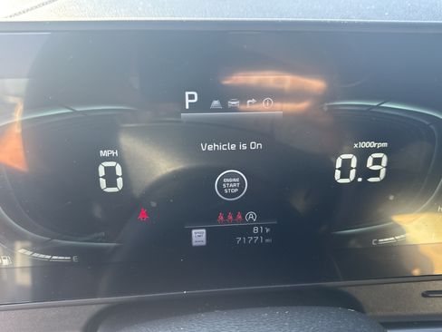 Used 2023 Kia Sportage EX FWD image 21