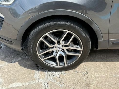 Used 2018 Ford Explorer Sport AWD/4WD image 47