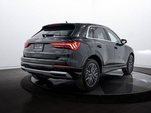 Certified 2022 Audi Q3 2.0T Premium w/ Convenience Package image 4