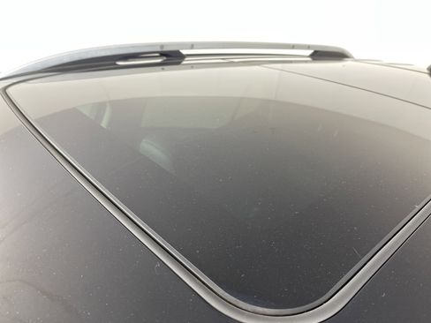 Used 2022 GMC Terrain Denali w/ Denali Premium Package image 6