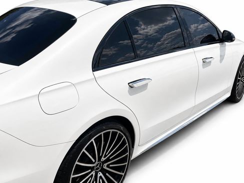 Used 2023 Mercedes-Benz S 580 4MATIC Sedan image 6