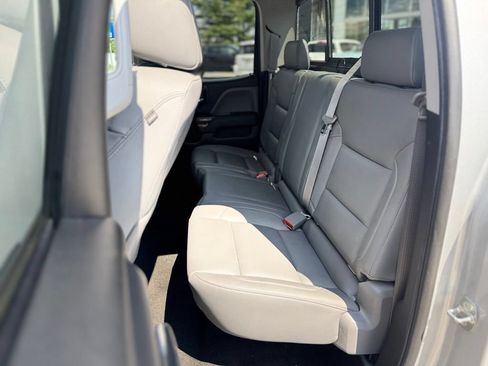 Used 2015 GMC Sierra 1500 SLT w/ SLT Preferred Package AWD/4WD image 25
