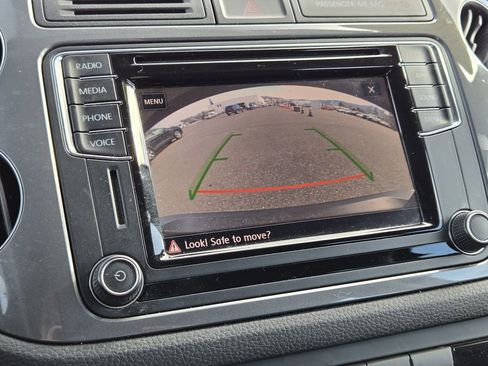 Used 2017 Volkswagen Tiguan Limited w/ Premium Package image 17