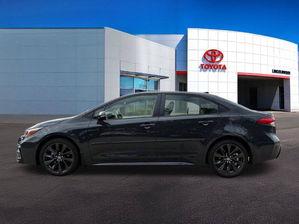 Used 2025 Toyota Corolla SE w/ SE Premium Package AWD/4WD image 14