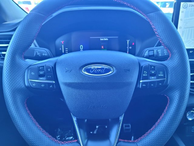 Certified 2023 Ford Escape ST-Line w/ Tech Pack #1 AWD/4WD image 25