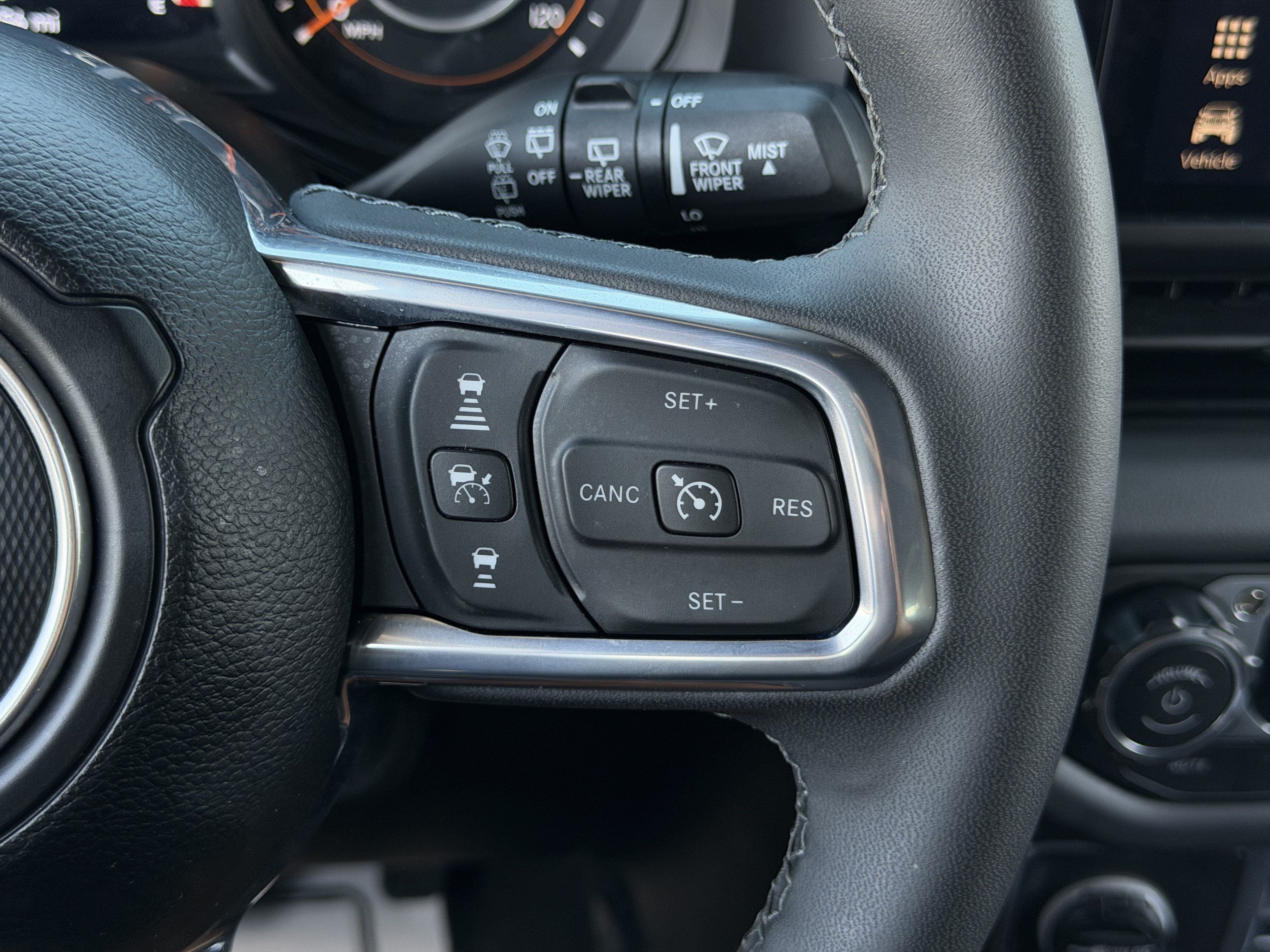 Used 2026 Jeep Wrangler Unlimited Sahara AWD/4WD image 19
