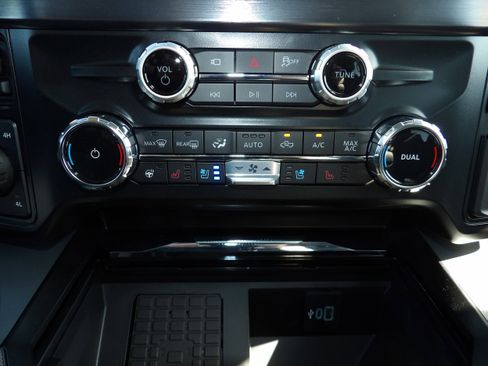 New 2026 Ford F350 Lariat image 20