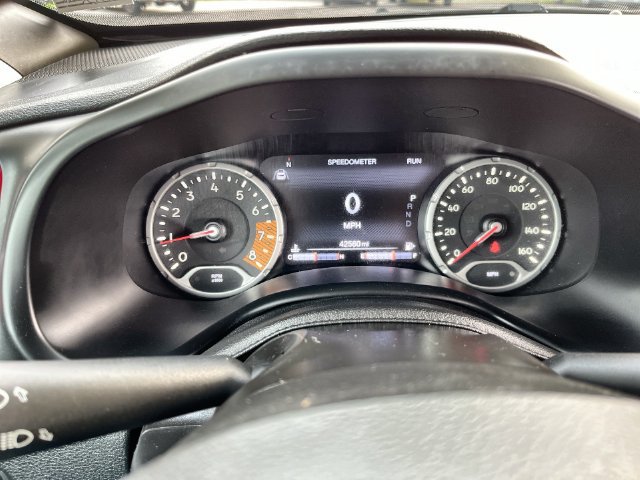 Used 2021 Jeep Renegade Trailhawk AWD/4WD image 13