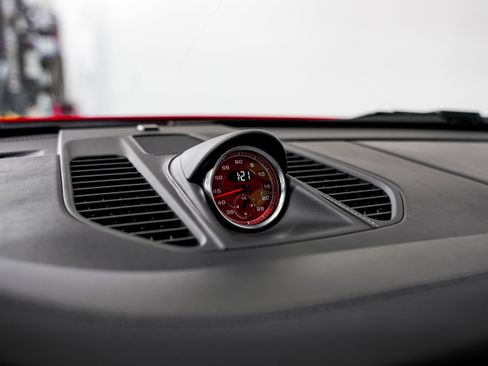 Used 2013 Porsche 911 Carrera S image 14