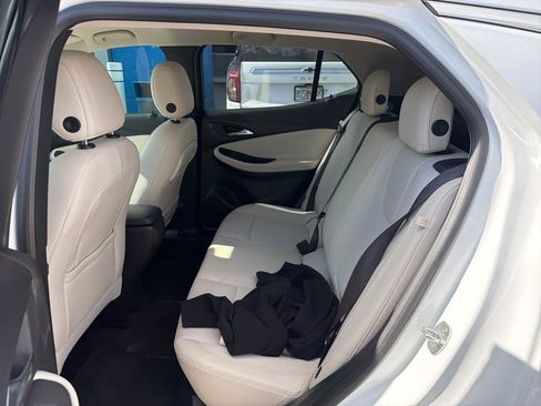 Used 2021 Buick Encore GX Preferred image 8