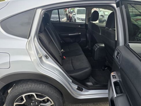 Used 2015 Subaru Crosstrek 2.0i Premium image 17