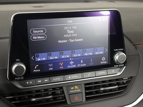 Used 2022 Nissan Altima 2.5 SR FWD image 30