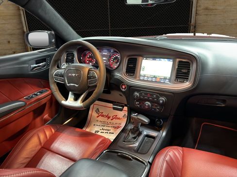 Used 2023 Dodge Charger SRT Hellcat w/ Harman/Kardon Audio Group RWD image 17