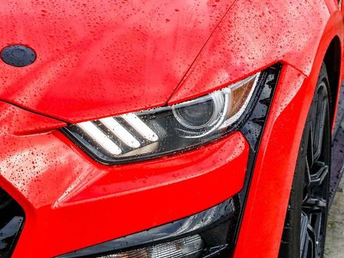 Used 2020 Ford Mustang Shelby GT500 w/ Technology Package image 5