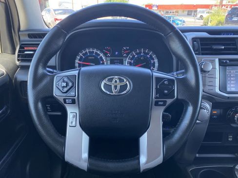 Used 2018 Toyota 4Runner SR5 Premium AWD/4WD image 14