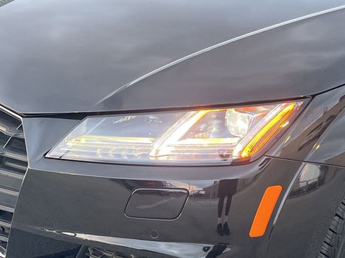 Certified 2022 Audi TT 2.0T image 11