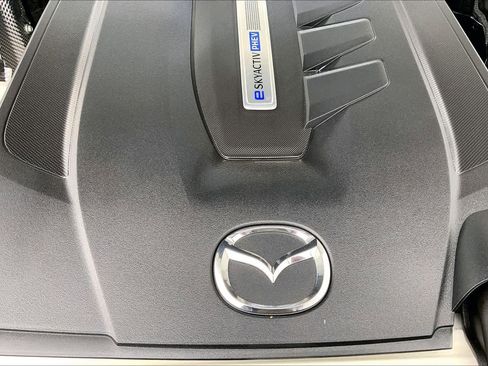 Used 2024 MAZDA CX-90 Plug-In Hybrid w/ Premium Pkg image 31