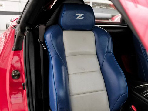 Used 2006 Nissan 350Z Enthusiast image 26
