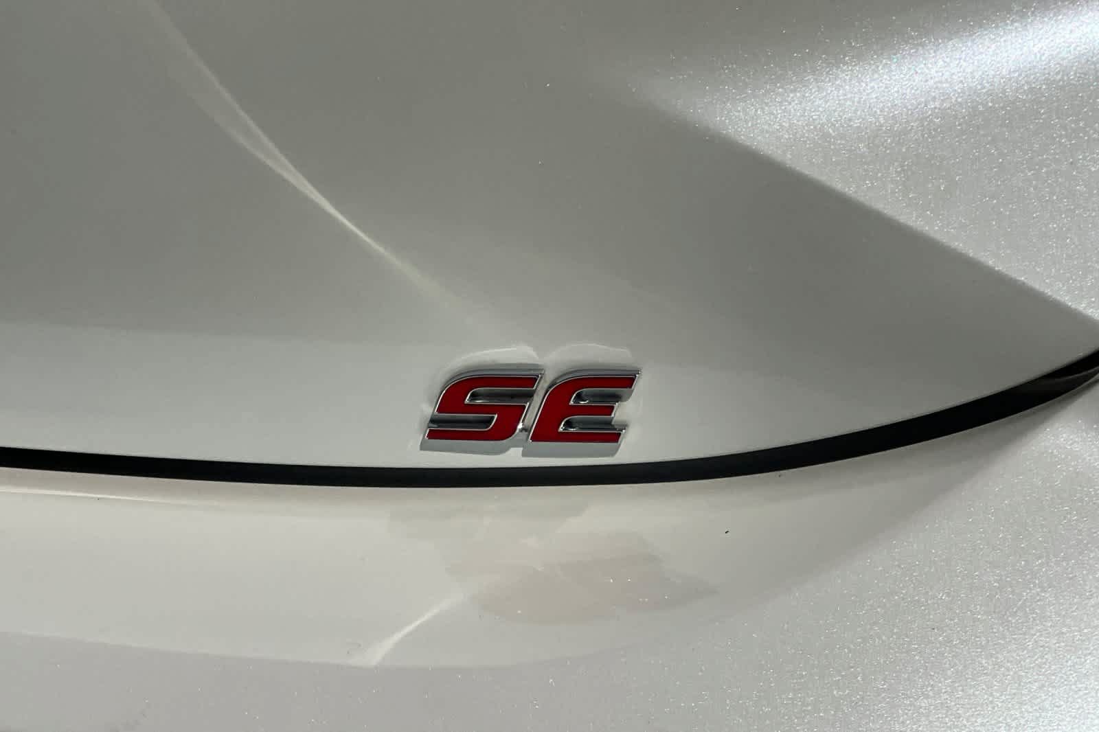Used 2019 Toyota Corolla SE FWD image 31