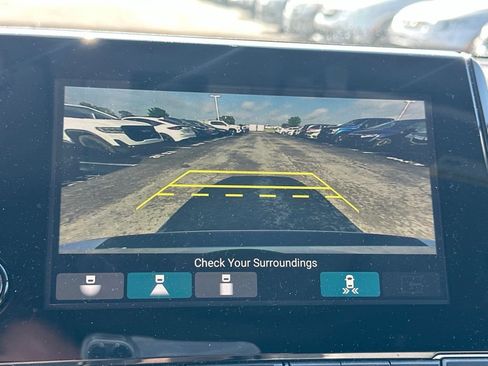Used 2023 Honda Odyssey Touring image 25