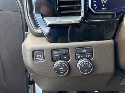 Used 2024 Chevrolet Silverado 1500 LT AWD/4WD image 22