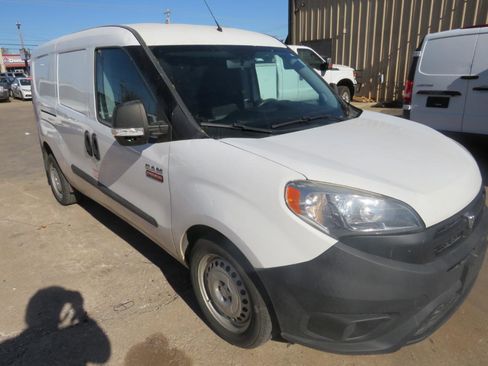 Used 2016 RAM ProMaster City Tradesman w/ Rear Back-up Camera Group FWD image 3