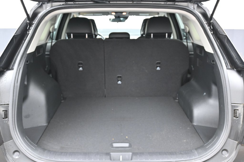 Used 2023 Kia Sportage EX AWD/4WD image 13