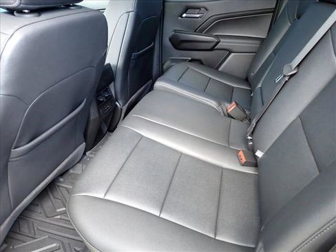 New 2025 Chevrolet Colorado LT w/ LT Convenience Package image 9