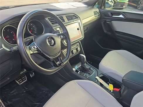 Used 2021 Volkswagen Tiguan SE R-Line FWD image 19