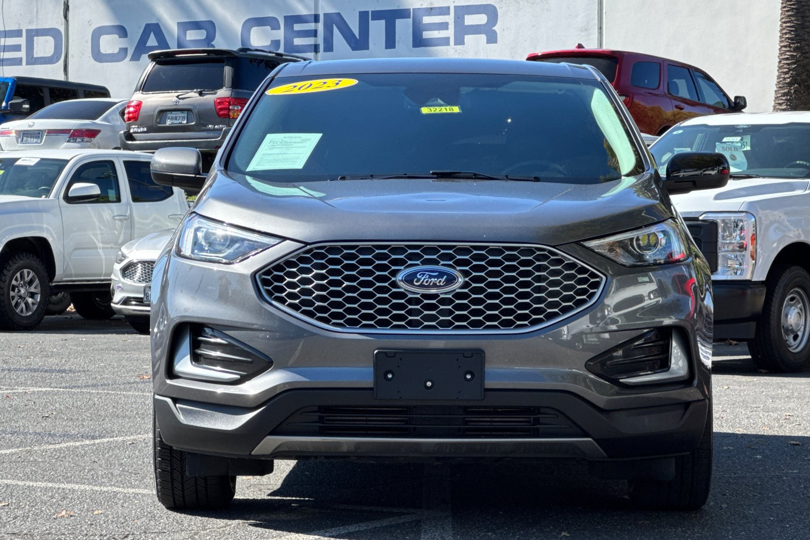 Used 2023 Ford Edge SEL AWD/4WD image 9