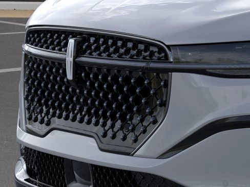 New 2026 Lincoln Nautilus Reserve w/ Jet Appearance Package image 17