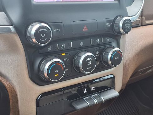 Used 2021 RAM 1500 Laramie RWD image 20
