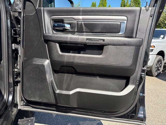 Used 2022 RAM 1500 Warlock AWD/4WD image 11