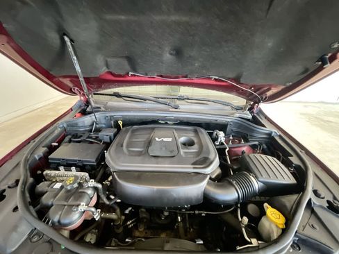 Used 2017 Jeep Grand Cherokee Limited image 25