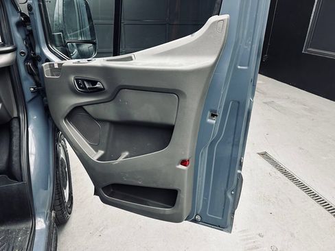 Used 2020 Ford Transit 250 148 High Roof Extended RWD image 25