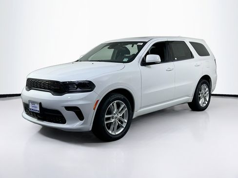 Used 2022 Dodge Durango GT image 1