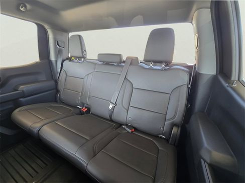 Used 2021 GMC Sierra 1500 Base w/ Fleet Convenience Package image 47