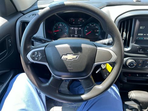 Used 2017 Chevrolet Colorado W/T w/ WT Convenience Package AWD/4WD image 15