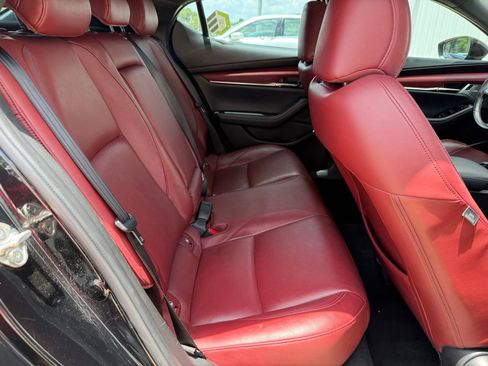 Used 2022 MAZDA MAZDA3 s FWD image 23