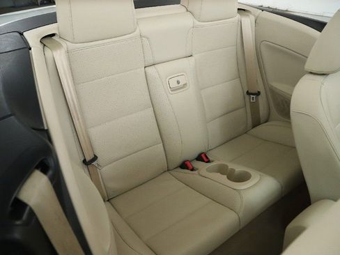 Used 2016 Volkswagen Eos Komfort image 29