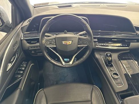 Used 2024 Cadillac Escalade Sport w/ LPO, ONYX Package AWD/4WD image 16